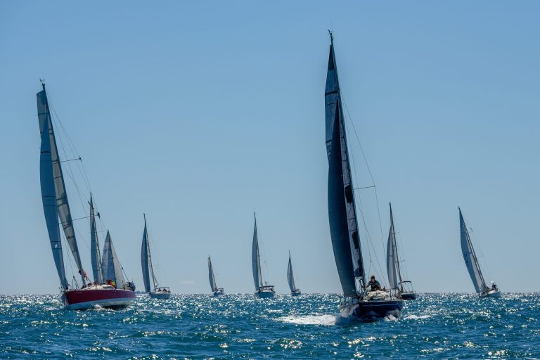 Regata Rei en Jaume y Golden Cup Badalona, próximas citas del Circuito Regatas Ausmar