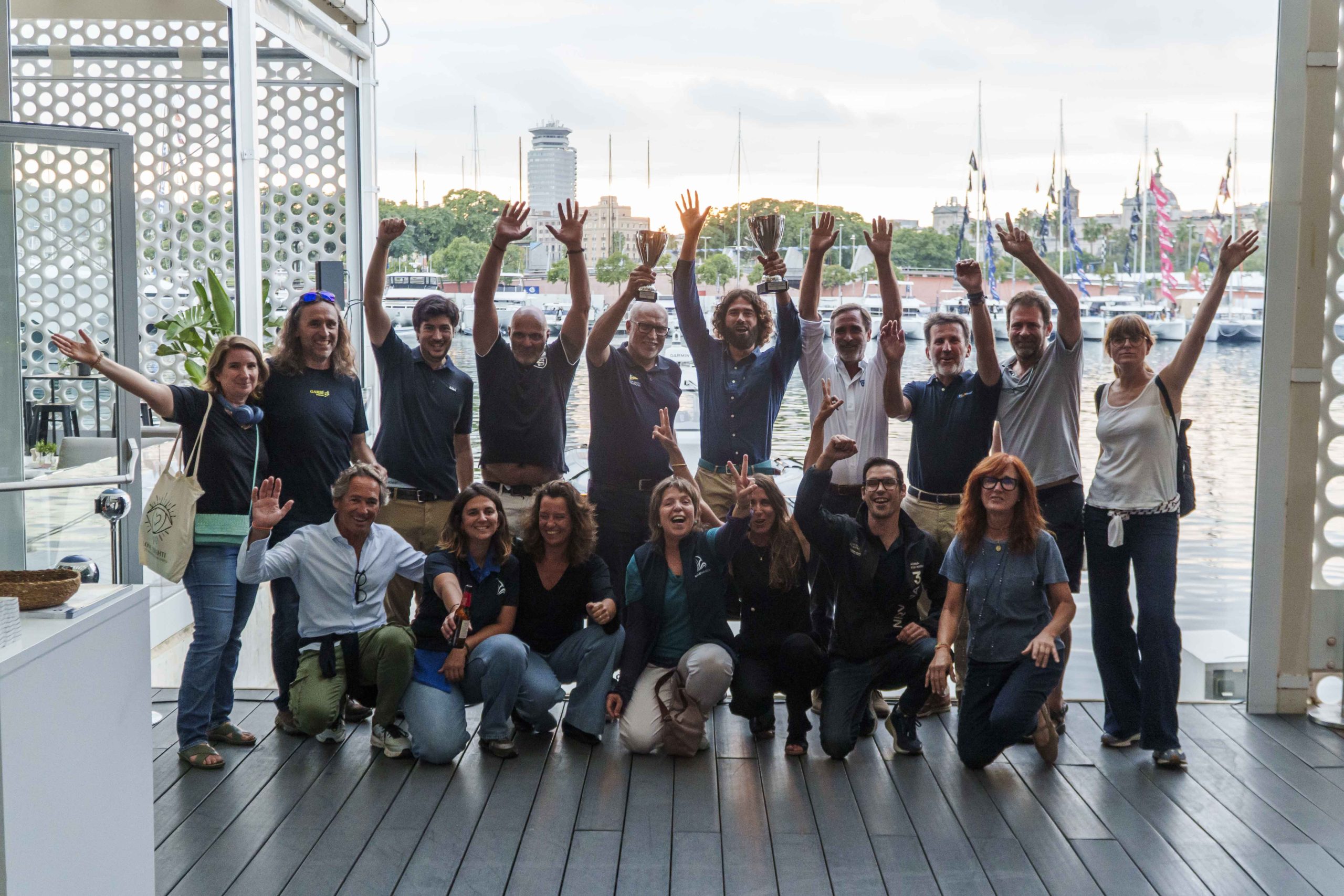 Los ganadores del Circuito Regatas Ausmar 2025 reciben sus trofeos en el Salón Náutico Internacional de Barcelona