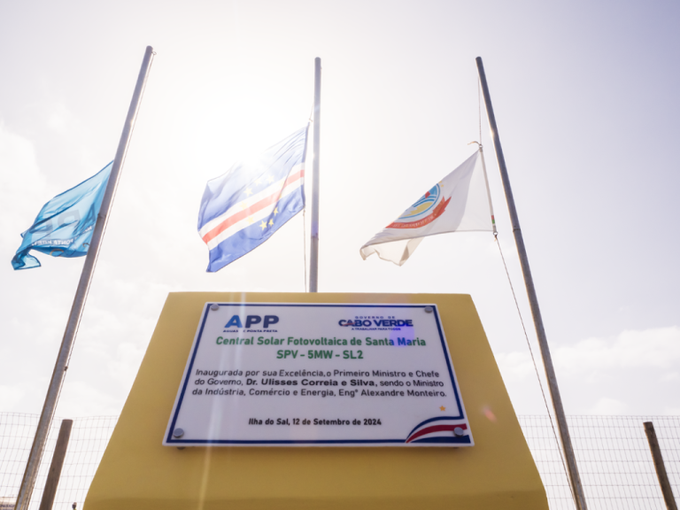 Premsa: inauguració de la Central Fotovoltaica de Santa María