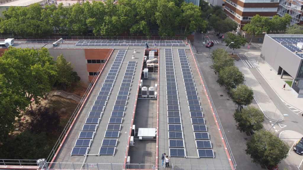 Edifici de la UPC al Campus Diagonal Sud amb instal·lació fotovoltaica de 231,42 kWp
