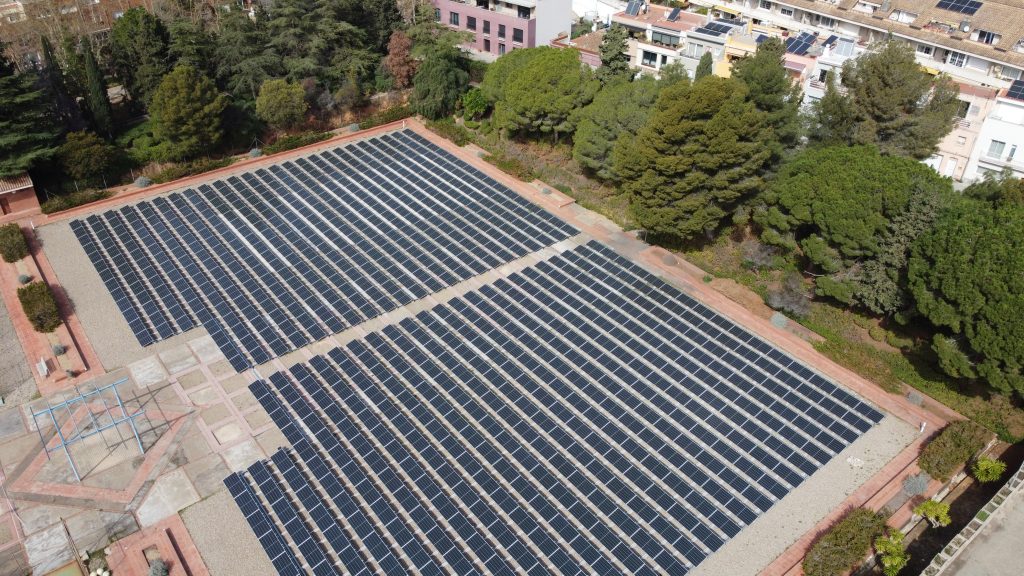 Instal·lació fotovoltaica de 368,46 kWp a la Central d’Aigües de Barcelona - Esplugues