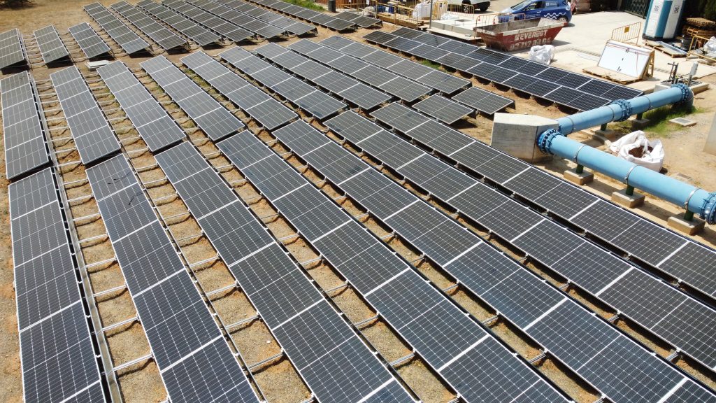 Instal·lació fotovoltaica de 82,8 kWp al Dipòsit de Cerdanyola d’Aigües de Barcelona