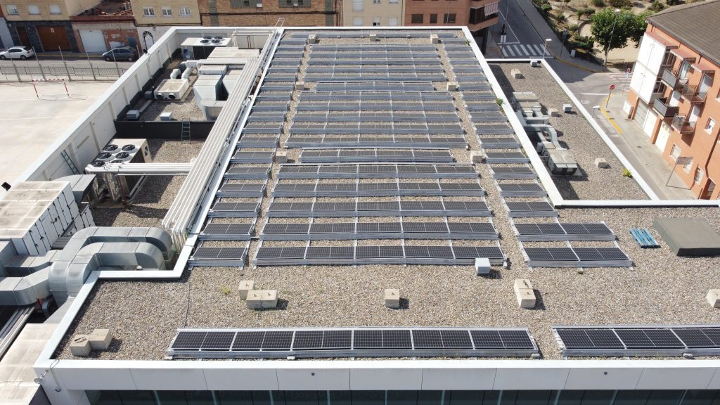 Instal·lació fotovoltaica a la Biblioteca Mont-Àgora a Terrassa – 100,1 kWp