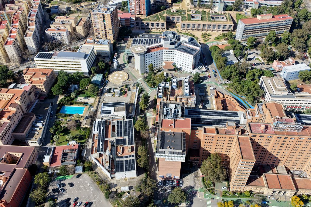 Instalación fotovoltaica ejecutada por Impulso Solar en el Hospital Universitario Vall d’Hebron de Barcelona