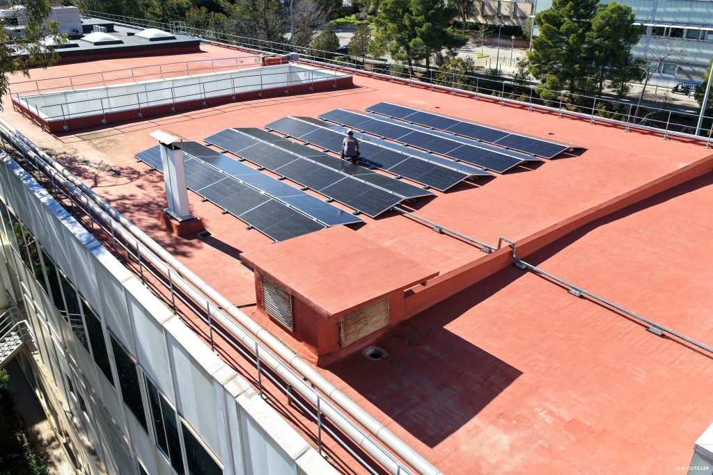 Instalación fotovoltaica ejecutada por Impulso Solar en el Hospital Universitario Vall d’Hebron de Barcelona