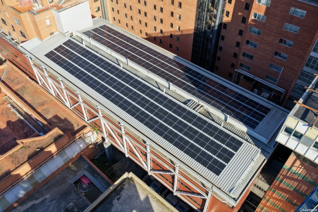 Instalación fotovoltaica ejecutada por Impulso Solar en el Hospital Universitario Vall d’Hebron de Barcelona