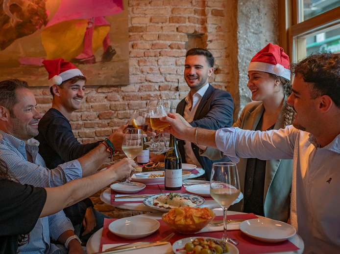 De las cenas con amigos al día de Reyes: más de 300 sitios para celebrarlo todo