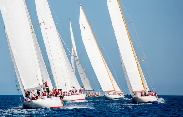 The 12m class gathers strength and gets ready for the final stretch of the Championship