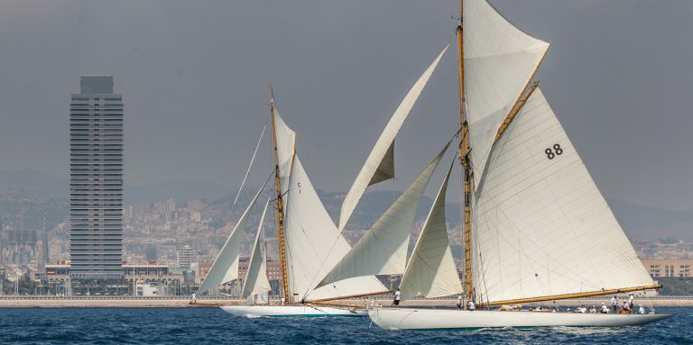 The great week of the classic sailing continues with the with the starting signal of the VII Puig Vela Clàssica Barcelona