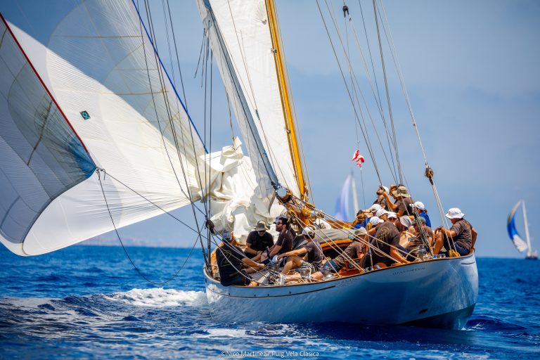 Argyll, Grayling, Emeraude and Hallowe’en are the first leaders of the Puig Vela Clàssica Regatta