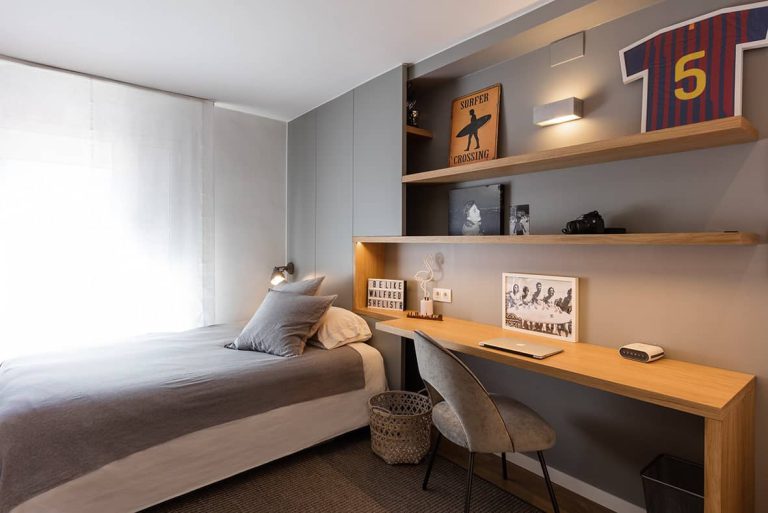 CHILD’S BEDROOM ON SABINO ARANA STREET