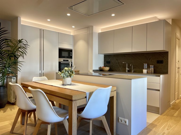 KITCHEN ON MONTNEGRE STREET