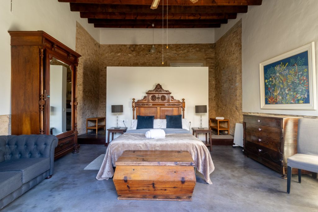 Villa Masia Notari Casabona