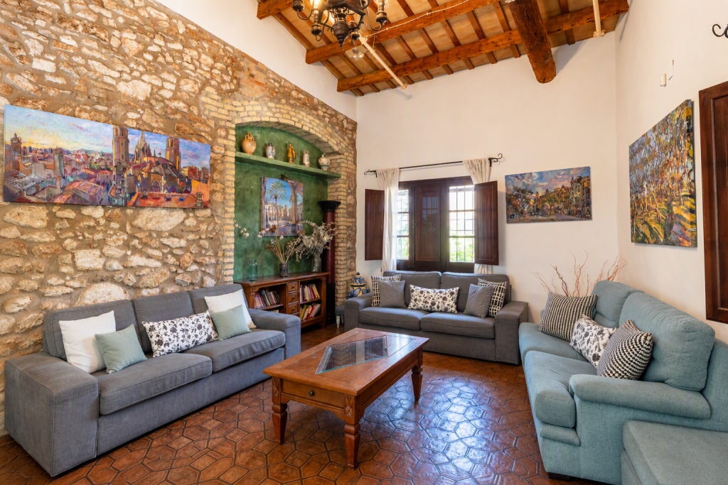 Área común interior de Villa Masia Notari Casabona